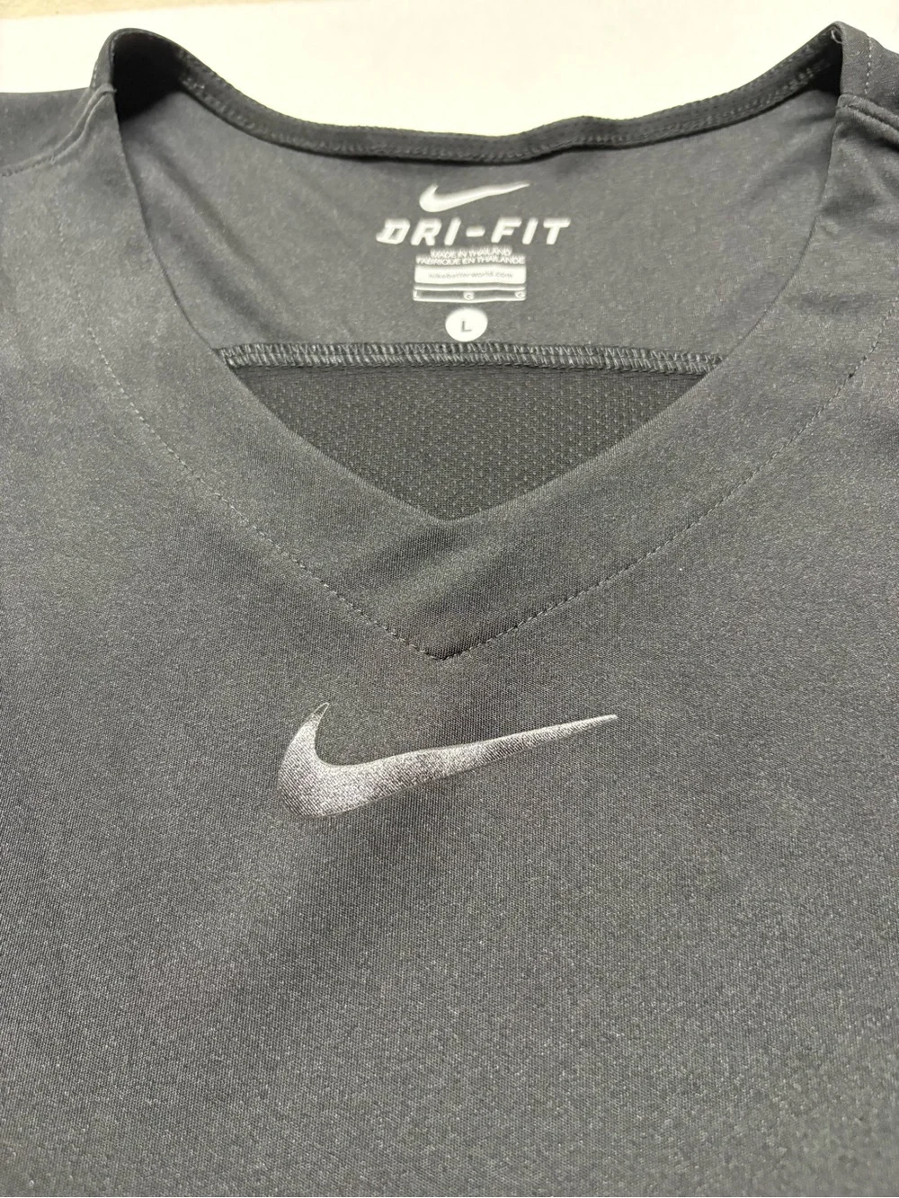 Nike Dri-FIT Mens Sleeveless Training Shirt Black V-Neck Gym Tank Top Large